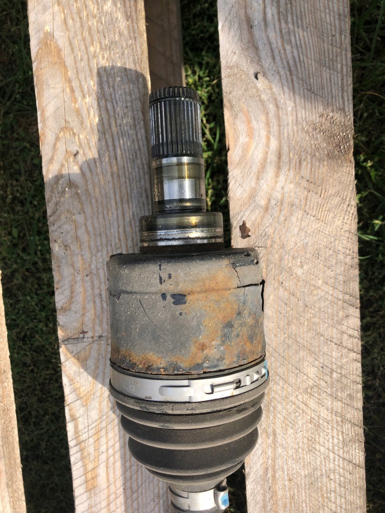 фото №4, Приводной вал левый задняя alfa romeo 159 brera 3.2 jts q4