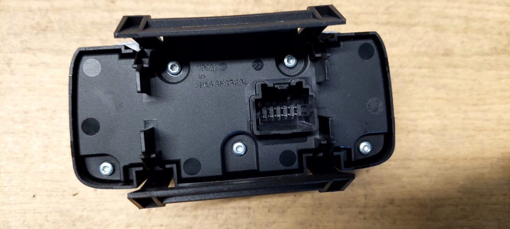 фото №2, Ford fiesta mk7 перемикач світла