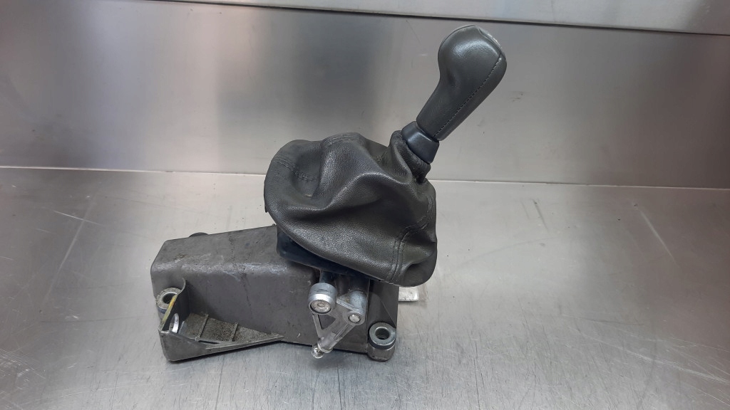 фото №1, Домкрат переключения передач volvo v70 i 97-00r