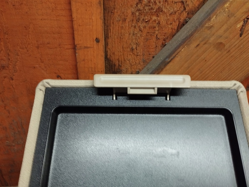 фото №5, Підлокітник сидіння задній audi a4 b6,2002r.