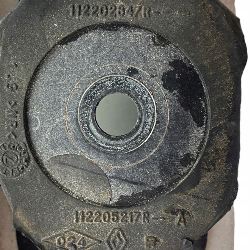 Кронштейн подушка коробки renault express van 1.3 tce в Украине