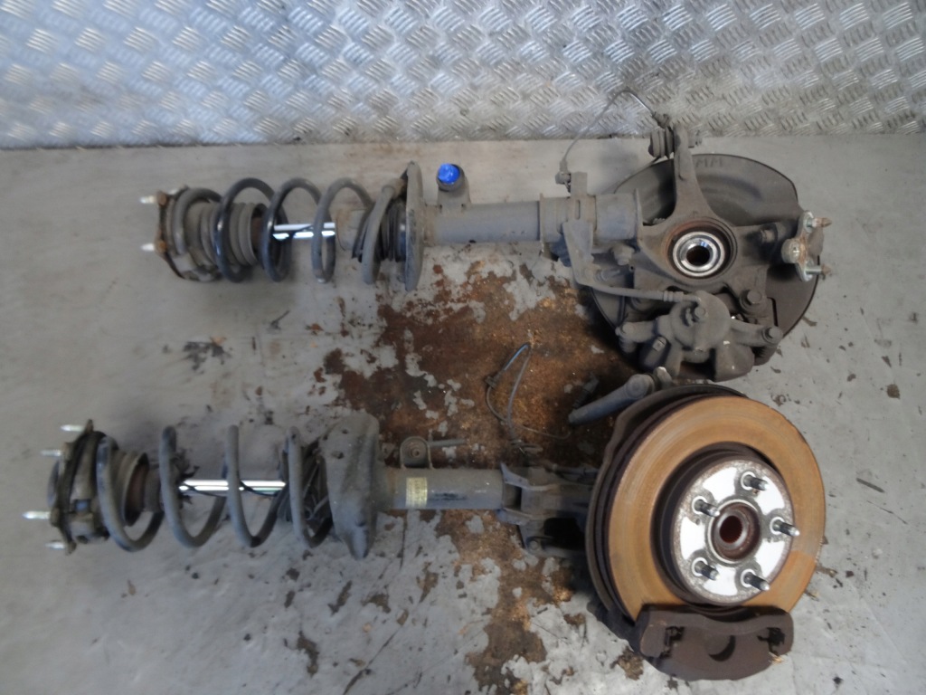 фото №1, Ступица правый перед kia sportage iii 1.7