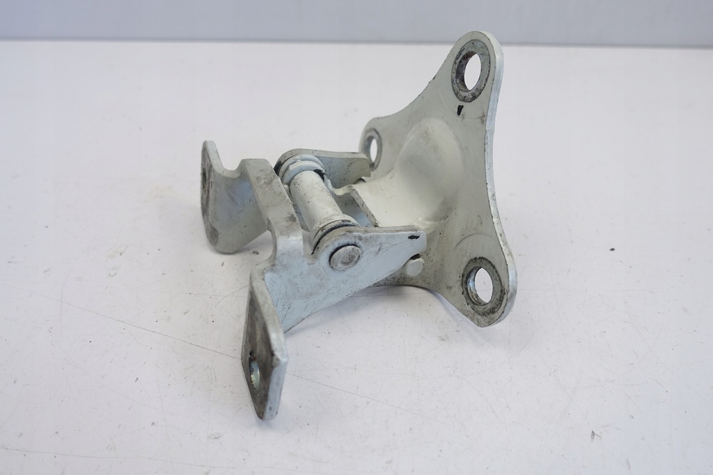 фото №6, Isuzu nqr npr nkr петля передних дверь левый