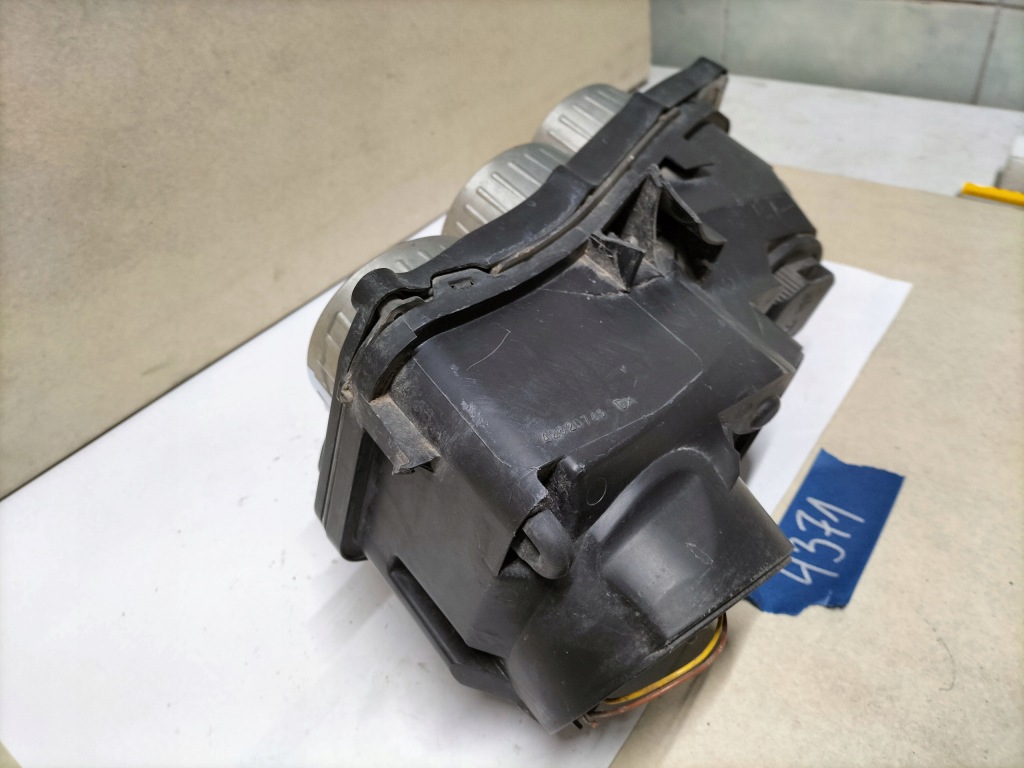 фото №13, Alfa romeo 159 фара правый 60682088 szczecin-gorzów- poznań 4371