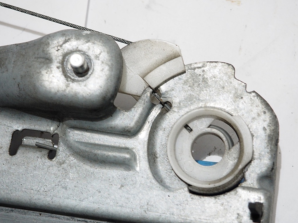 фото №13, Renault modus подъемник стекло левый передний elektr.