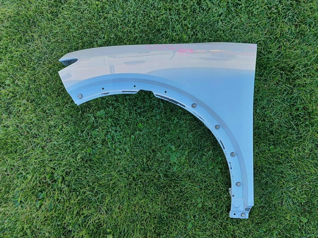 Купити Volkswagen id.unyx крила ліва перед передній 6641