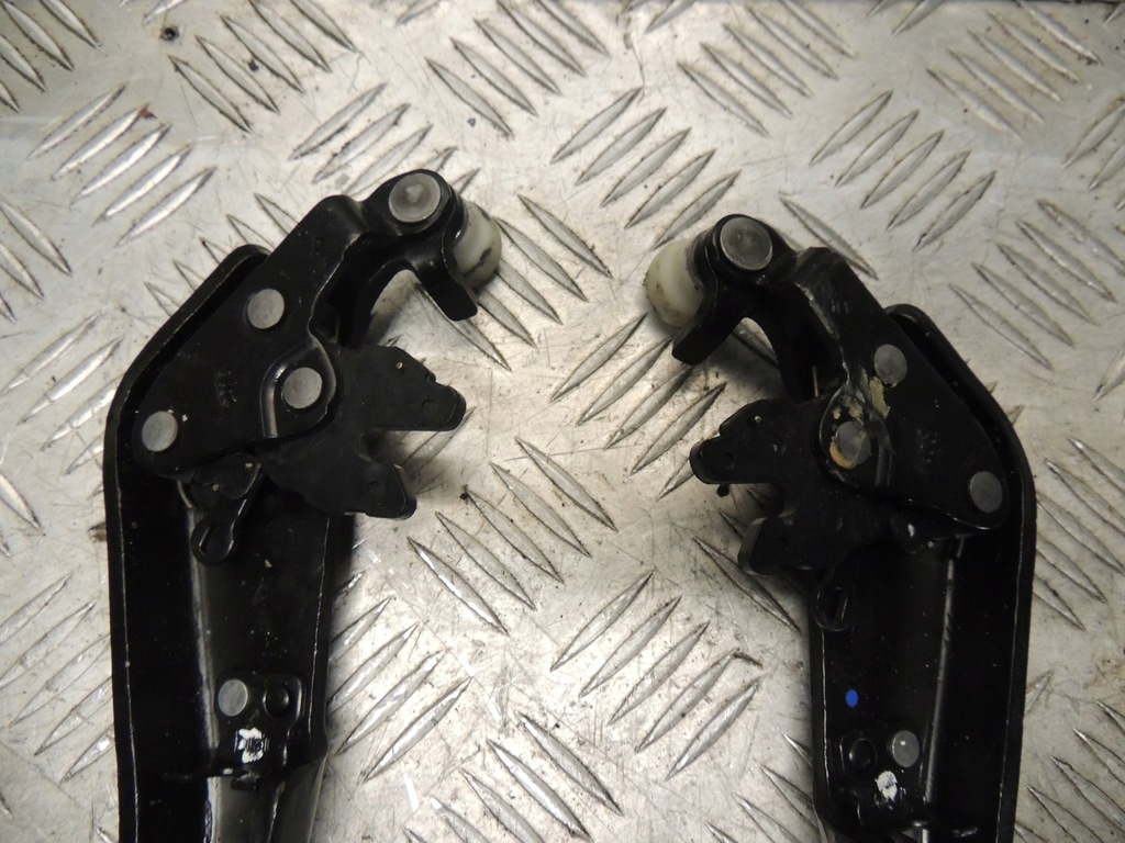 фото №3, Transit custom ролик петля дверь левый lub правый