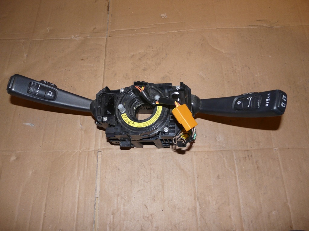 фото №1, Volvo v70 xc70 s80 s60 стрічка керма air bag