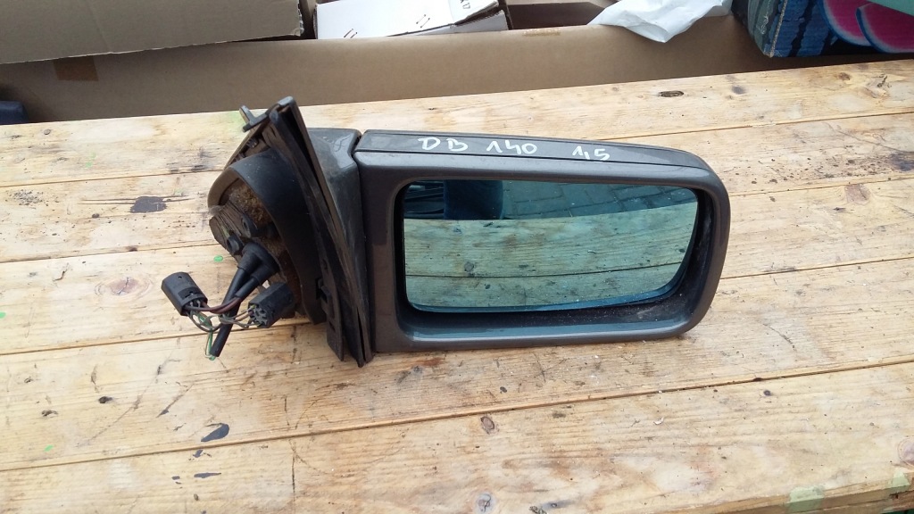 Купити Дзеркало праве mrecedes 140