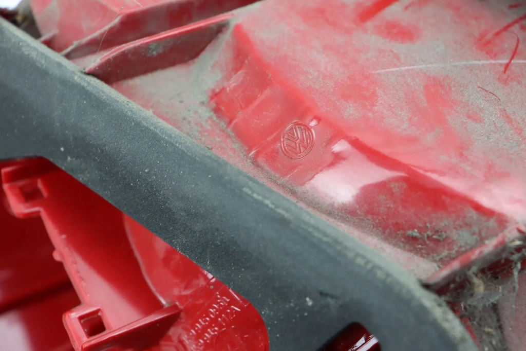 Vw golf v фара правая задняя задняя универсал европа 1k9945096d с Разборки