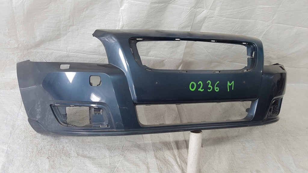 фото №1, Volvo v50 2006 - бампер перед 0236