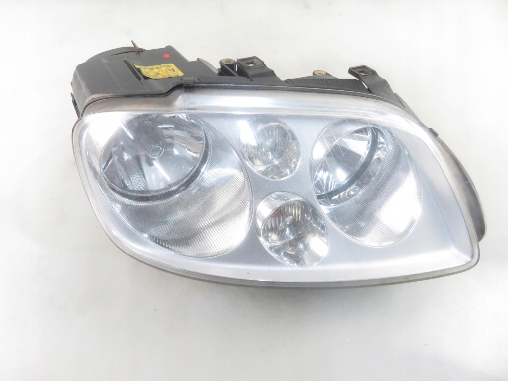 фото №8, Лампа права передня vw touran i 0301205202 1t0941006f