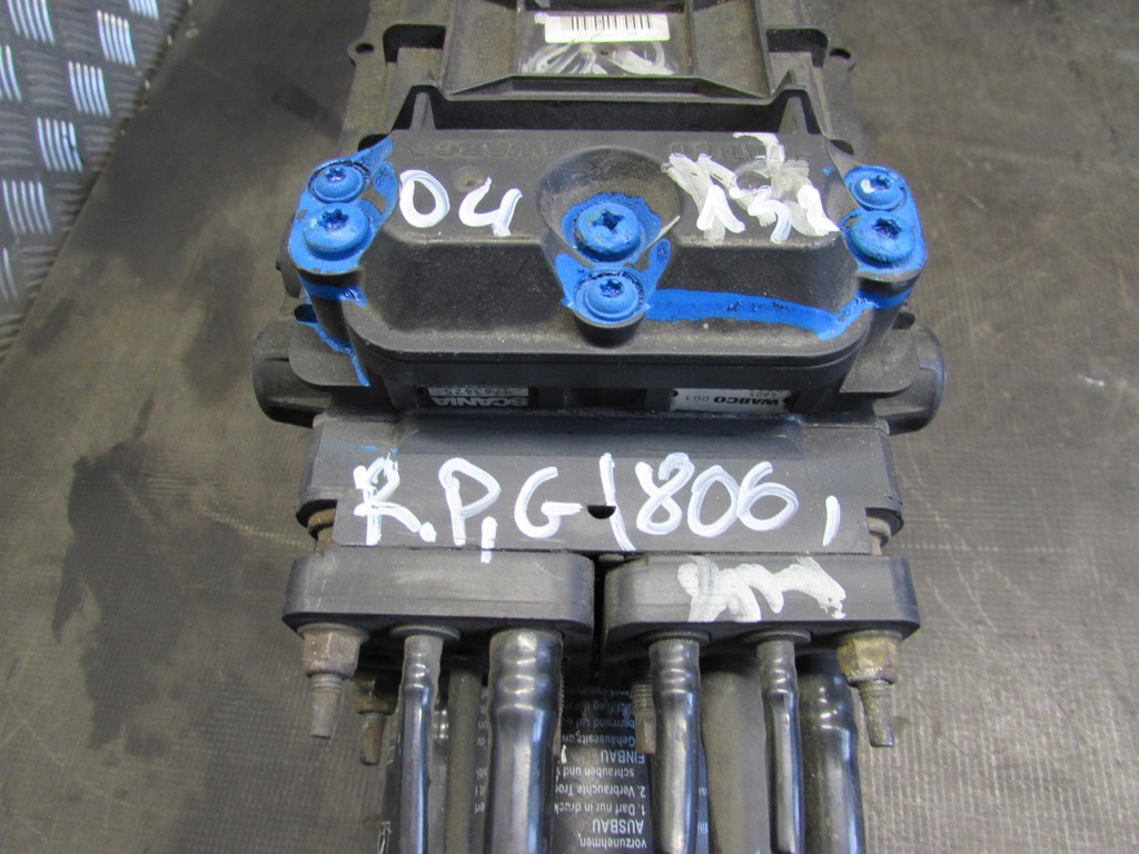 фото №10, Клапан воздуха осушитель scania r, p, g 420 9325100030 , 1763425