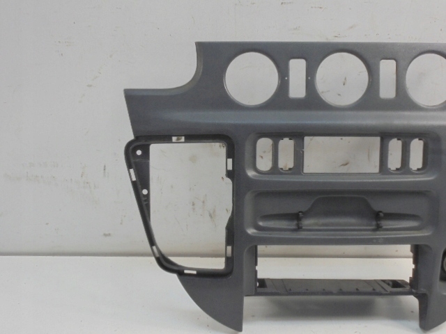 Mercedes sprinter i панель  рамка радио панель отопления рестайлинг  a9016893208 с Разборки