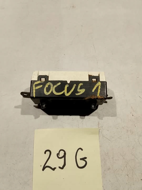 фото №1, Ford focus mk1 98ab15000ccw дисплей годинника