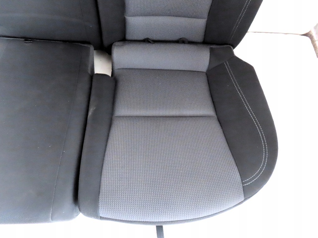 фото №5, Задняя заднее сиденье с ремень hyundai i30 ii 11-17 rok хэтчбек 5 дверь