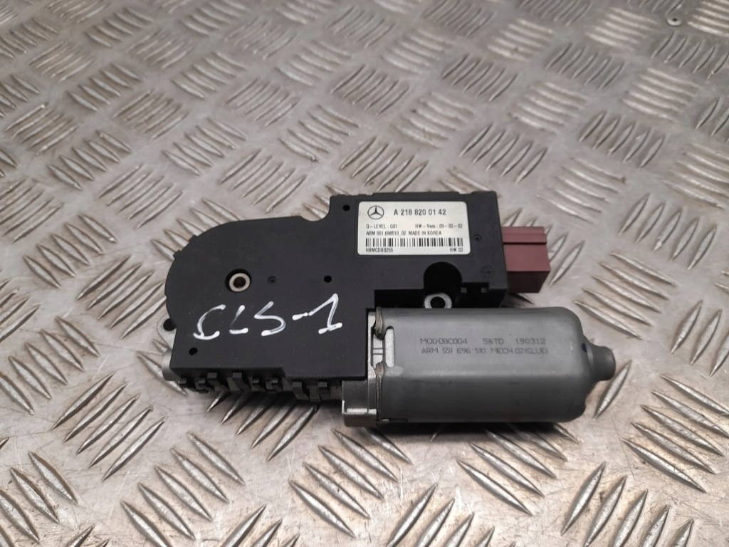 фото №1, Mercedes cls c218 2188200142 двигатели люк