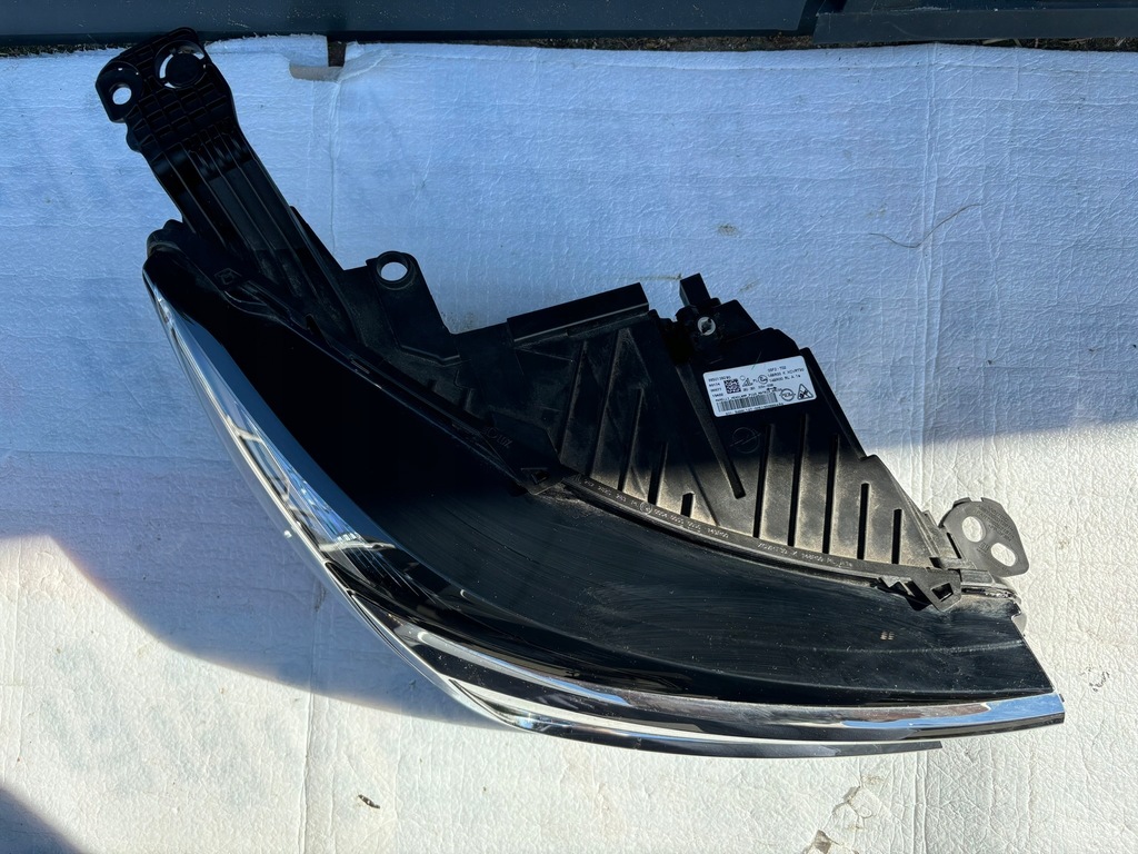 фото №3, Лампа правая full led opel grandland lift