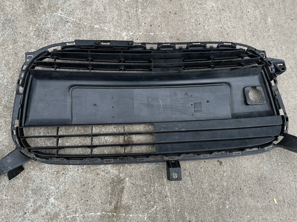 фото №8, Решётка радиатора решётка радиатора 531120h060a citroen c1 lift
