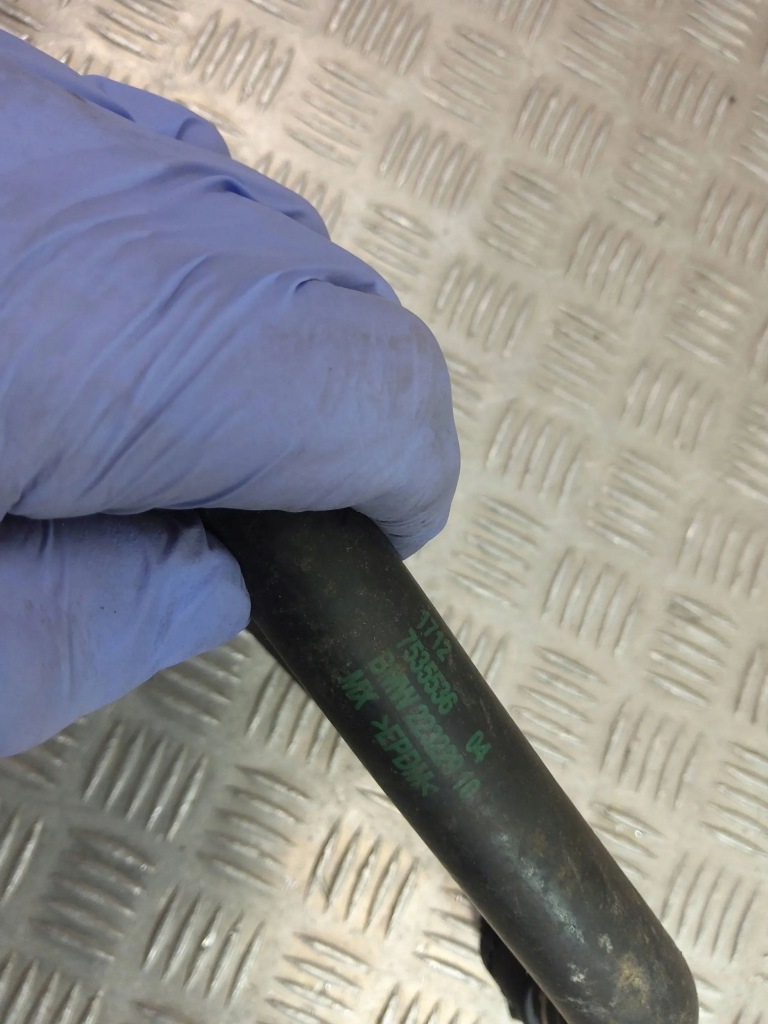 Купить Bmw x3 g01 2018 шланг / пабтрубок  радиатора