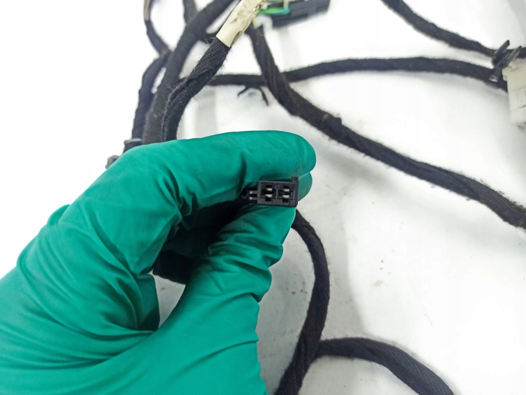 фото №15, Mercedes-benz cls c219 2005 перед сторона правая сиденья, сиденье