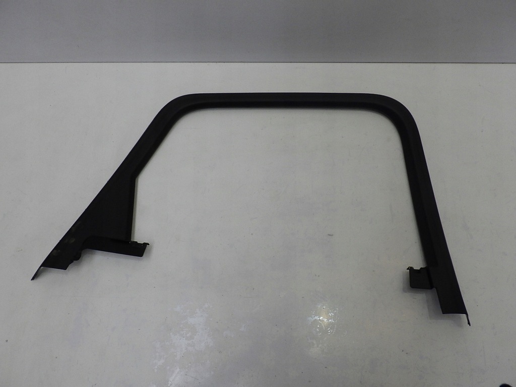 фото №1, Audi q3 83a867671 f3 рамка молдинг дверь левый задняя новый оригинал
