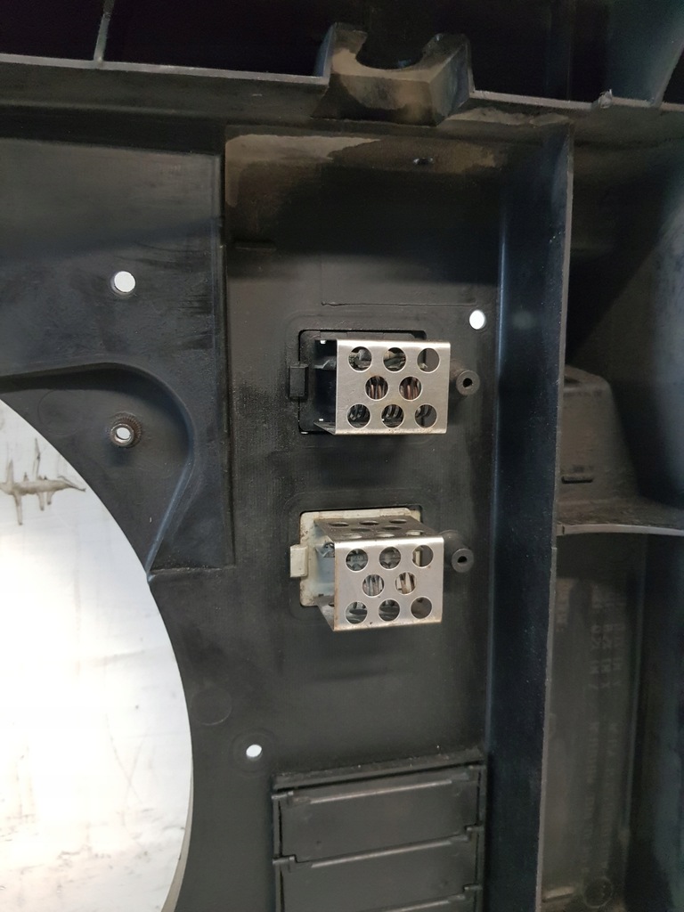 фото №15, Pas передний усилитель корпус вентилятора + замок lancia phedra 2.0b 03r-