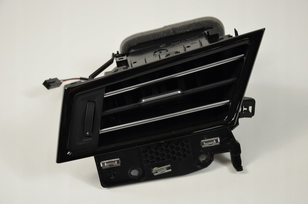 фото №8, Vw passat b8fl решётки воздуховоды консоли 3g1858416m