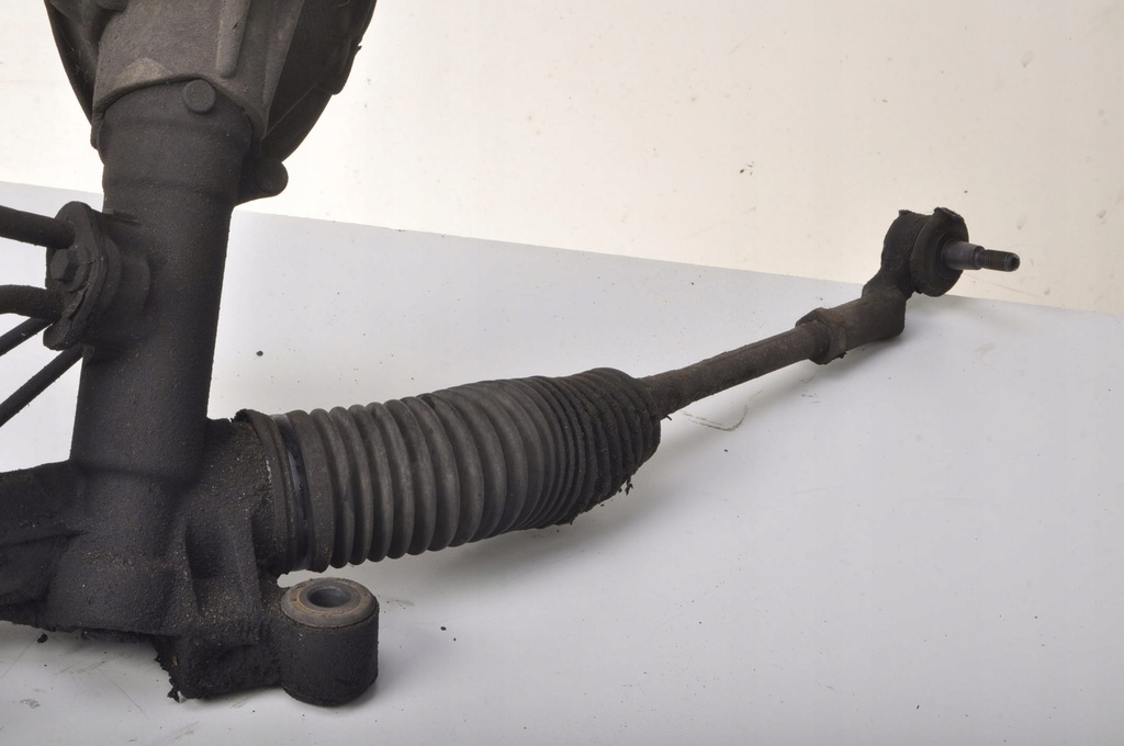 фото №11, Volvo s40 ii 2.4 рулевая рейка 30723635 eu