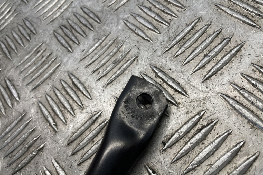 фото №12, Другое запчасти отсек двигателя bmw 7 f01, f02 7187096 3.0l дизель 190kw 2015