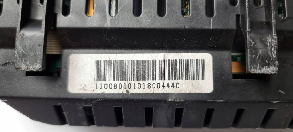 фото №10, Счетчик приборная панель 4e0920900k audi a8 d3