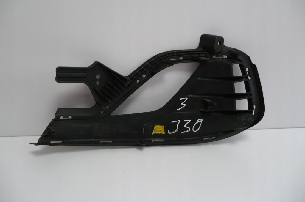 фото №7, Hyundai i30 iii 17- решётка бампера правая оригинал