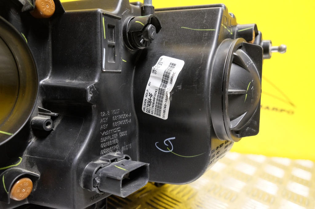 фото №11, Dodge challenger 2015- фара лампа обычная линзованная r usa