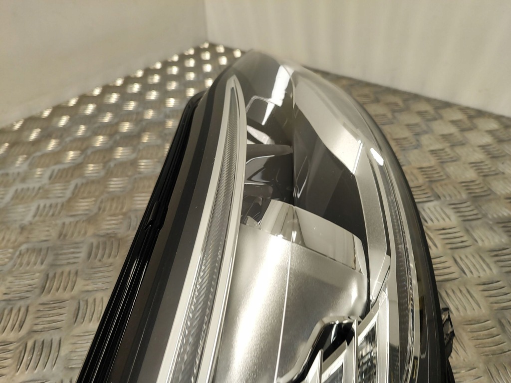 фото №8, Renault scenic iv - grand scenic iv 2018 перед сторона права лампа передня