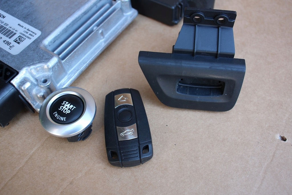 фото №6, Набор стартовый бортовой компьютер блок управления cas ключ bmw n47 2.0d 177km 8512498