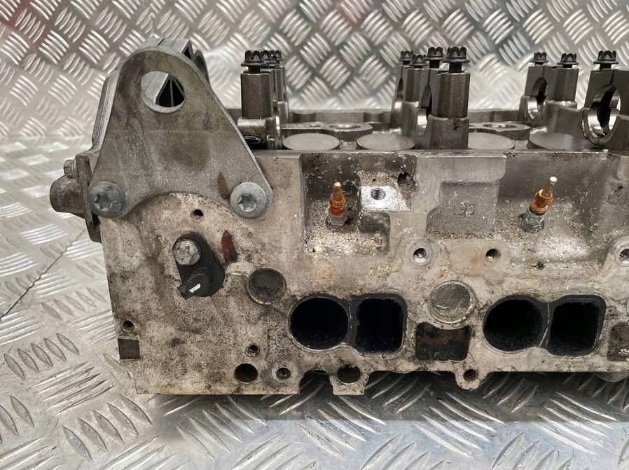 Головка двигателя mercedes ml w164 4.0 cdi a6290105220 Оригинал