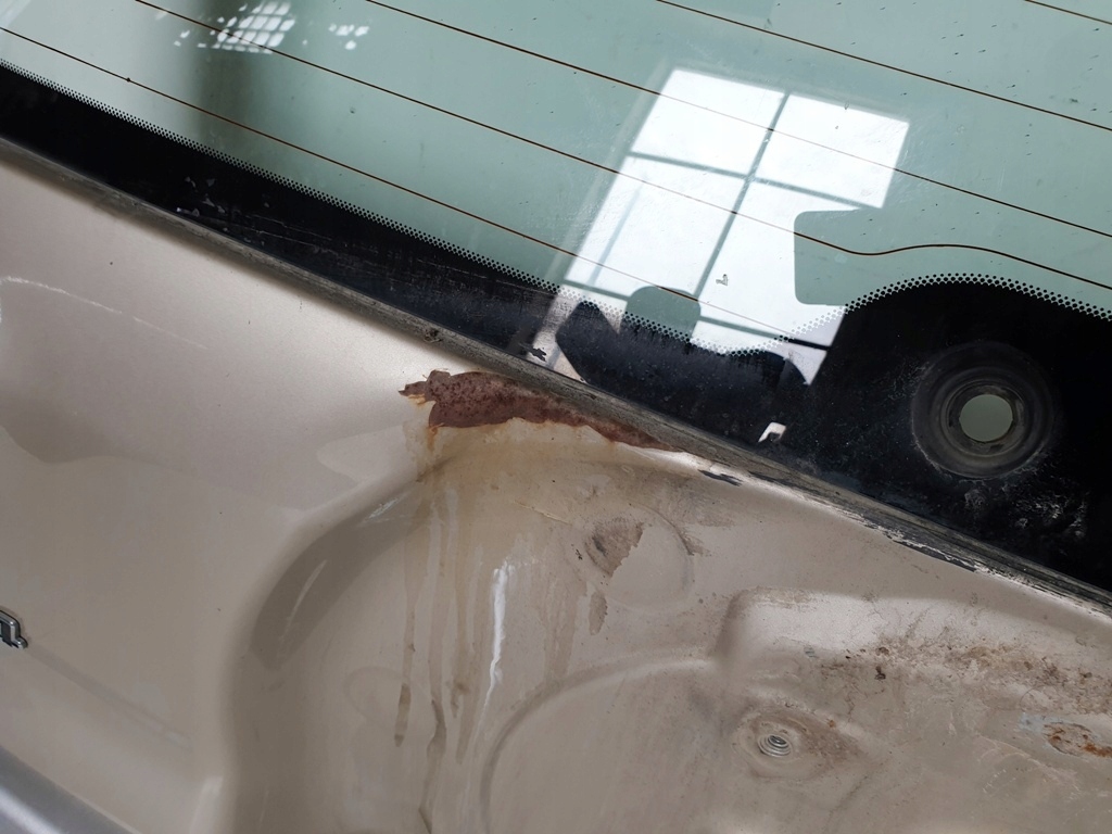 фото №10, Toyota rav4 ii 00-05 крышка багажника задняя с стекло задняя