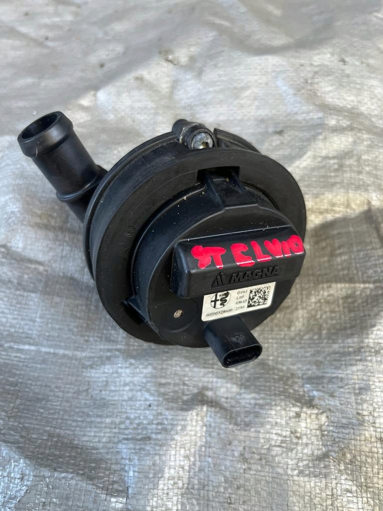 фото №1, Alfa romeo stelvio 2.2 помпа циркуляційна