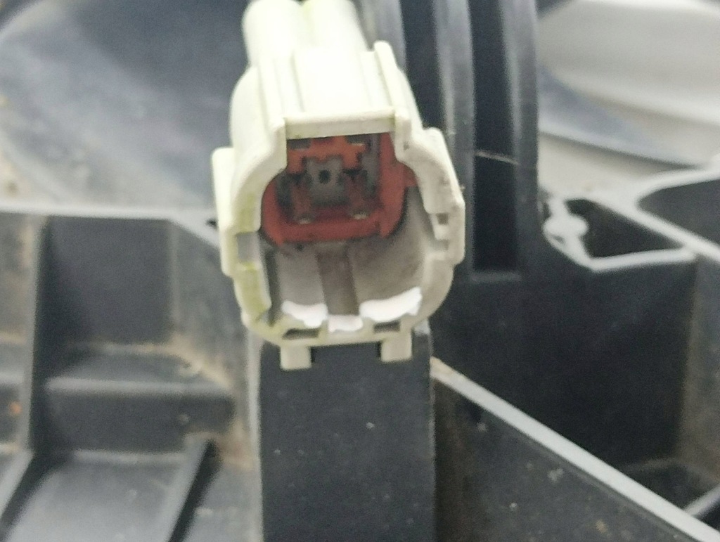 фото №8, Nissan x-trail t31 2008 вентиляторы