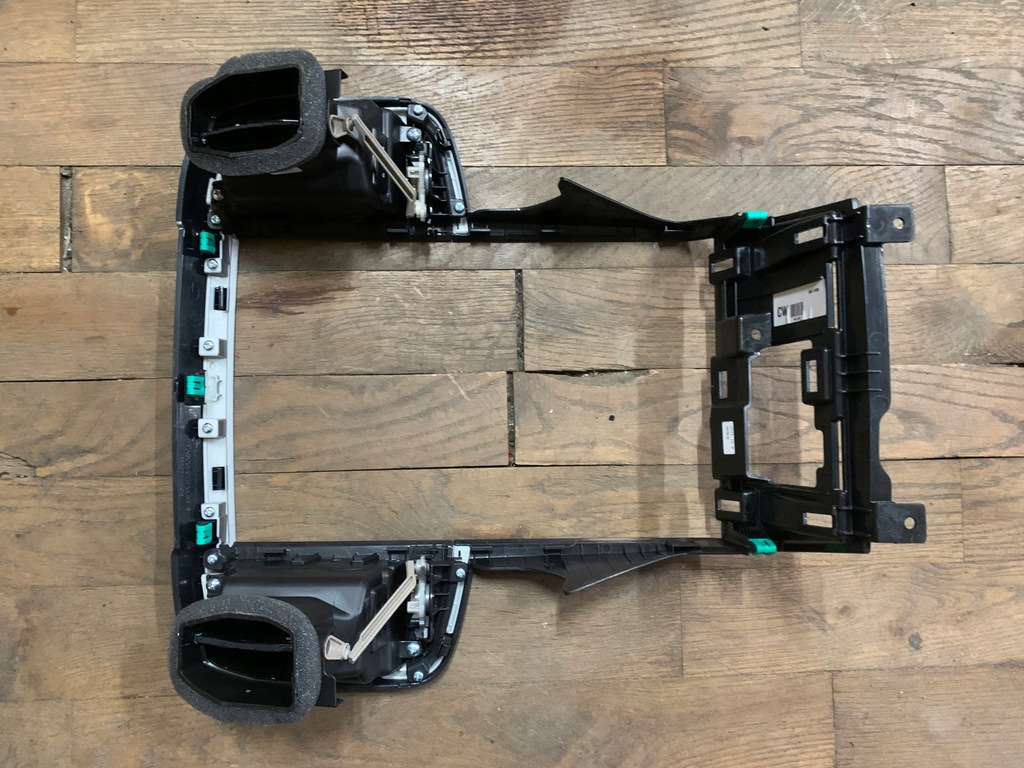 фото №3, Renault koleos ii lift рамка дисплея повітроводи