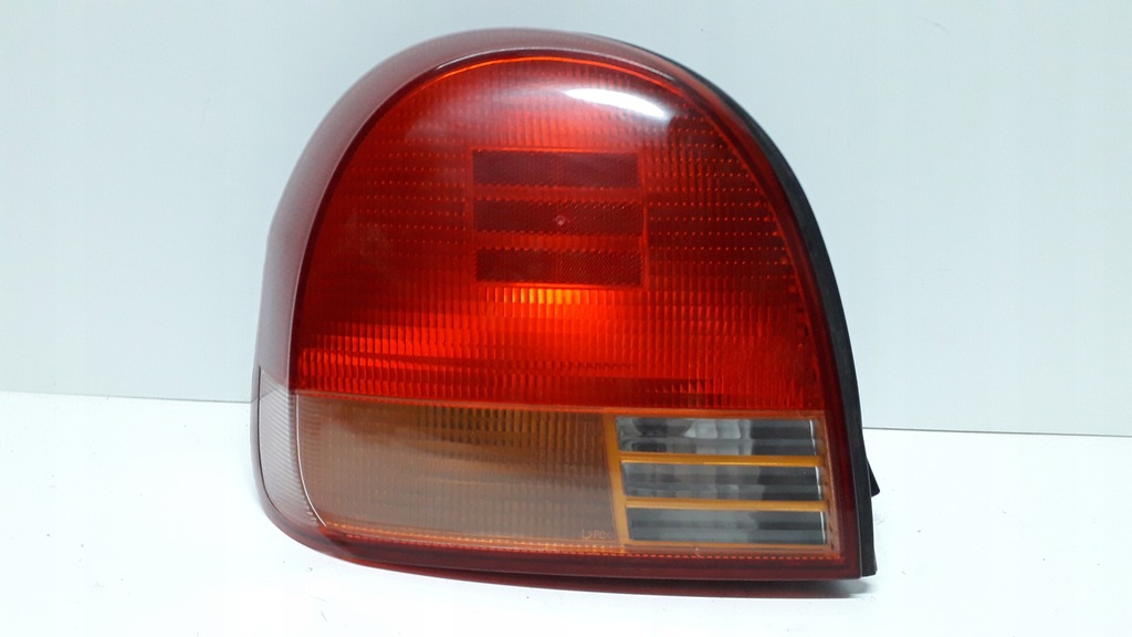 фото №8, Hyundai sonata 98-03 лампа задняя правая левая