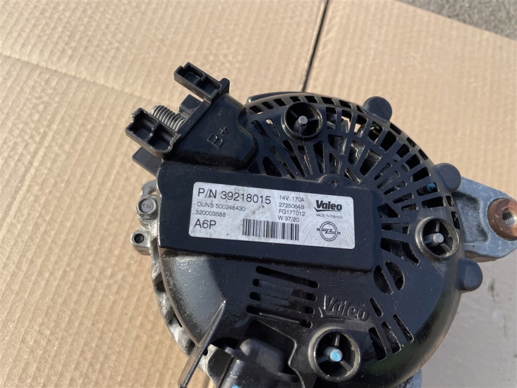 Генератор 39218015 opel astra k 5 v 1.5 cdti lxd рестайлінг  19-22r Київ
