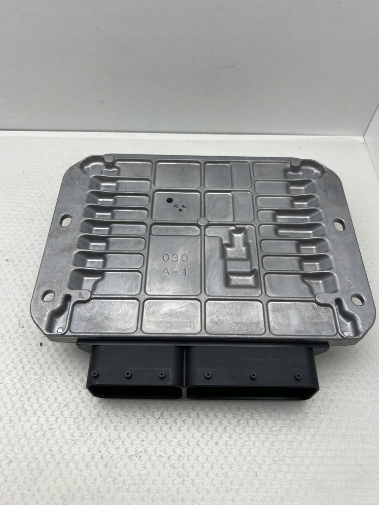 фото №4, Бортовий комп'ютер двигуна mazda ecu mazda 6 r2bh r2bh18881a 275700-0210