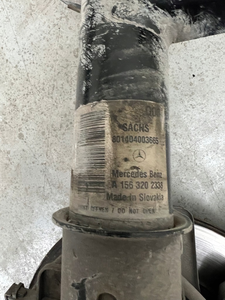 фото №7, Поворотный кулак подвеска левая mercedes gla w156 x156 2.0