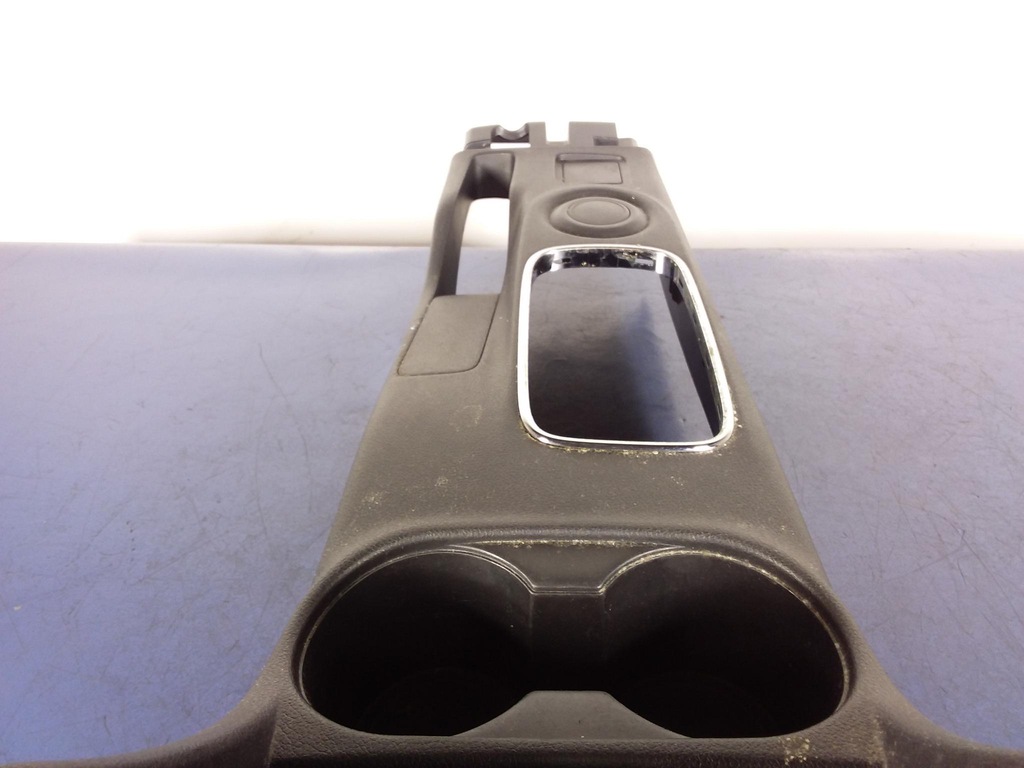 фото №4, Outlander iii туннель средний кронштейн na кружки