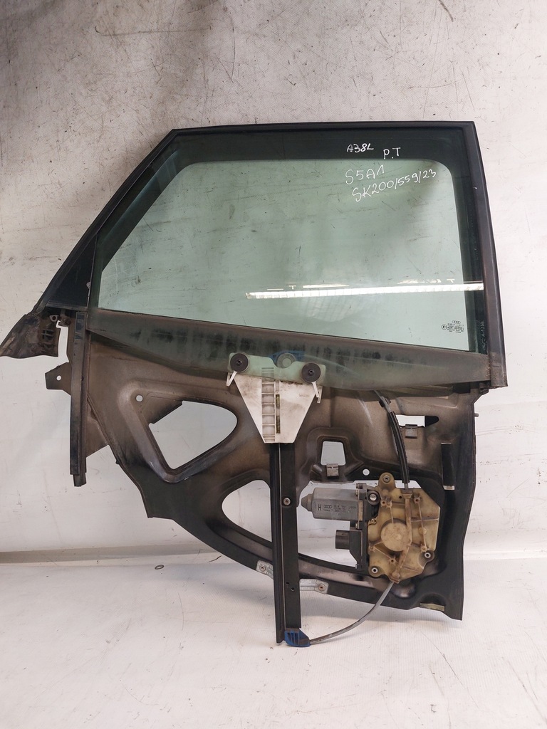 фото №1, Механизм стекло рамка правый задняя audi a3 8l