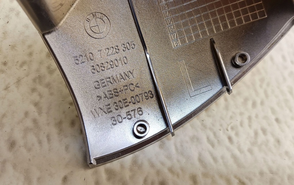 фото №10, Bmw 6 f12 f13 10-18 накладка направляющая поперечина сиденье левый перед 7228305