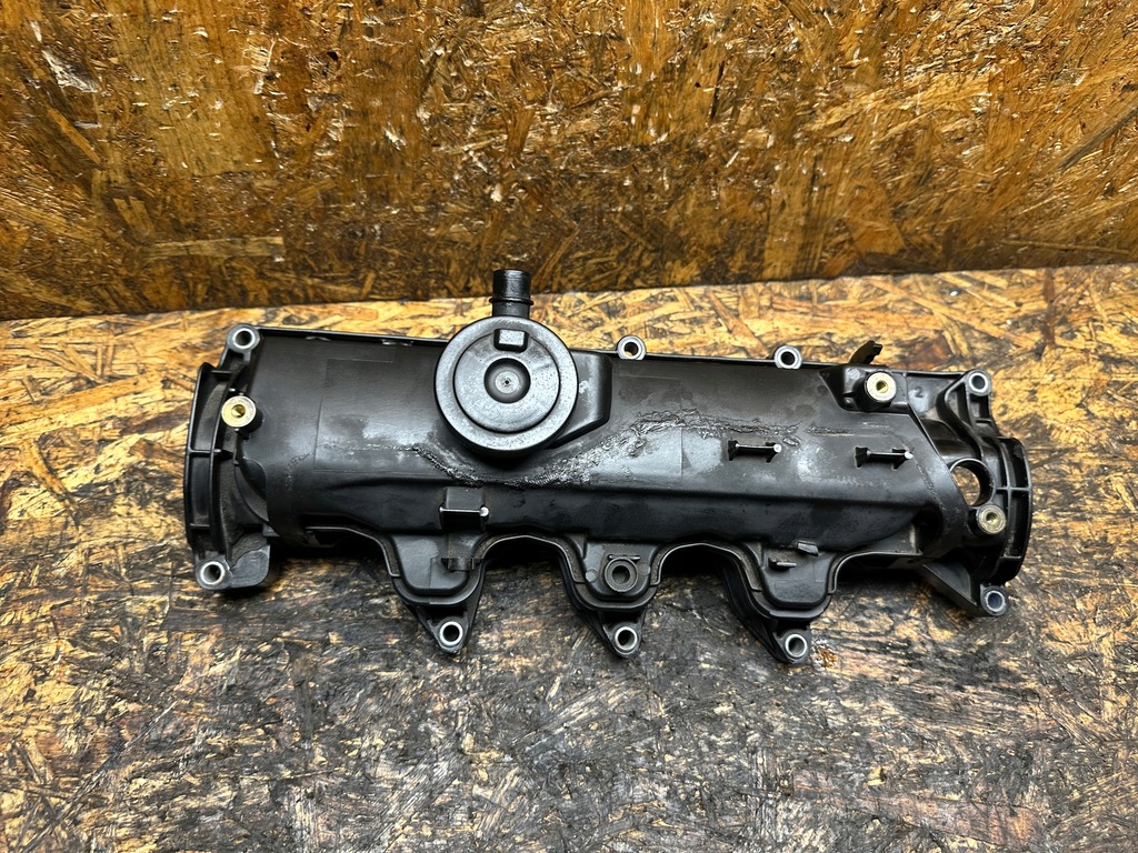 фото №1, Кришка клапанів nissan renault clio iv 1.5 dci 8200629199g