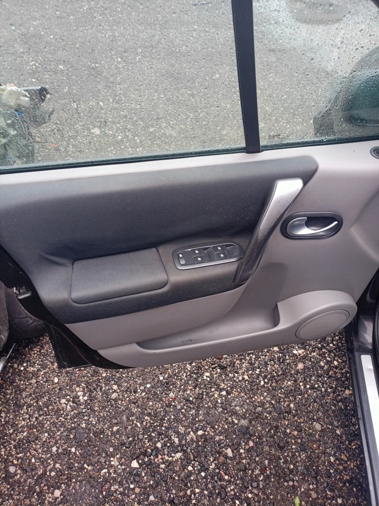 фото №9, Сидіння перед i задня 2 ряд обшивки renault scenic ii 04-09