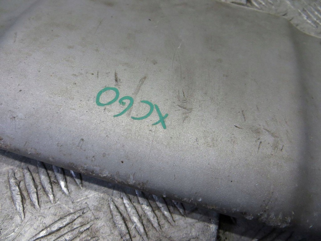 фото №7, Volvo xc60 спойлер накладка бампера перед 31425495